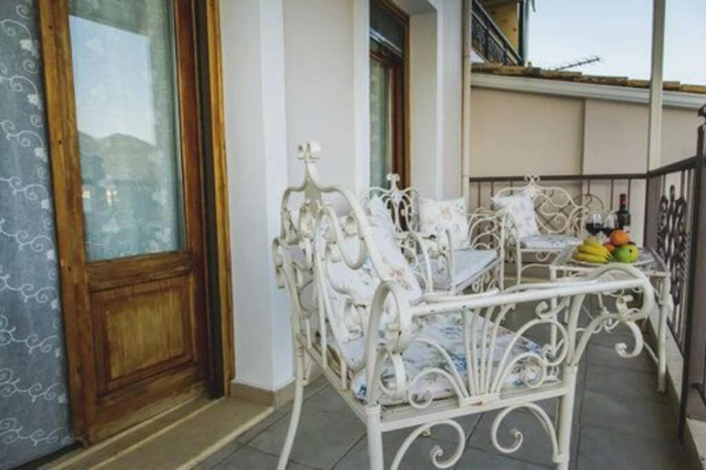 Sea Front Almi Villa Vasilikí Buitenkant foto